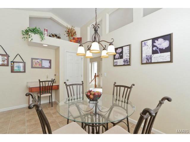 949 Molloy Dr, O'fallon, MO 63366 photo 17