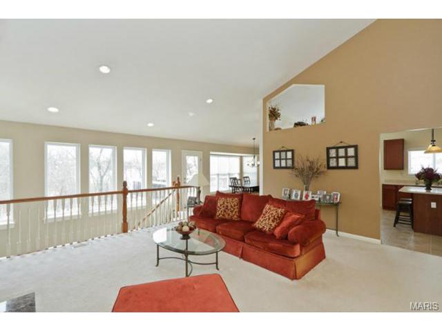 949 Molloy Dr, O'fallon, MO 63366 photo 7