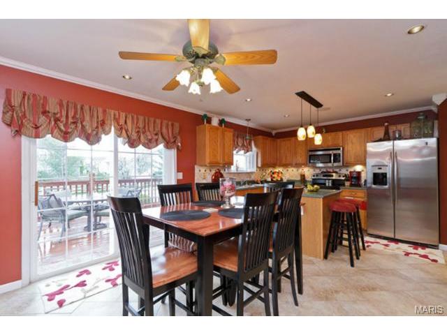2 Queen Victoria Ct, O'fallon, MO 63366 photo 5