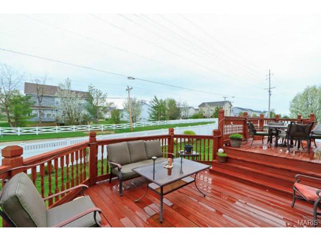 2 Queen Victoria Ct, O'fallon, MO 63366 photo 24