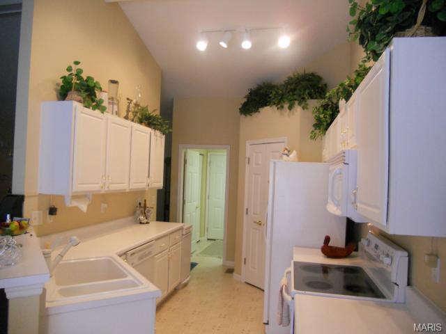 49 Piepers Gln, O'fallon, MO 63366 photo 3