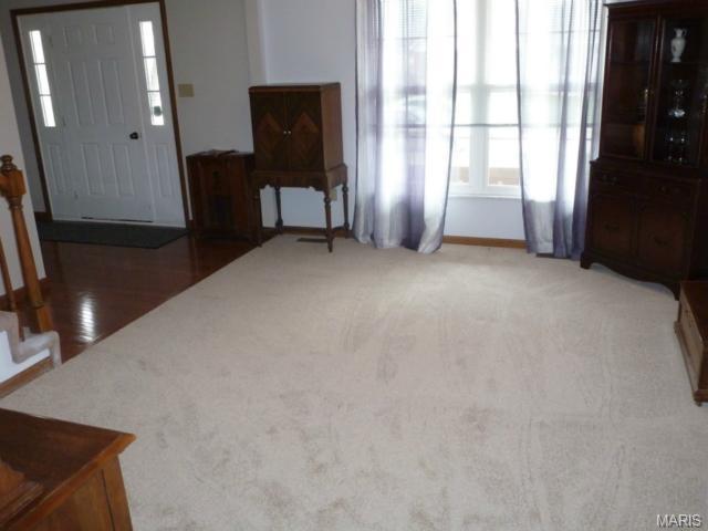 604 Bennington Dr, Saint Charles, MO 63304 photo 7