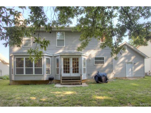 604 Bennington Dr, Saint Charles, MO 63304 photo 21