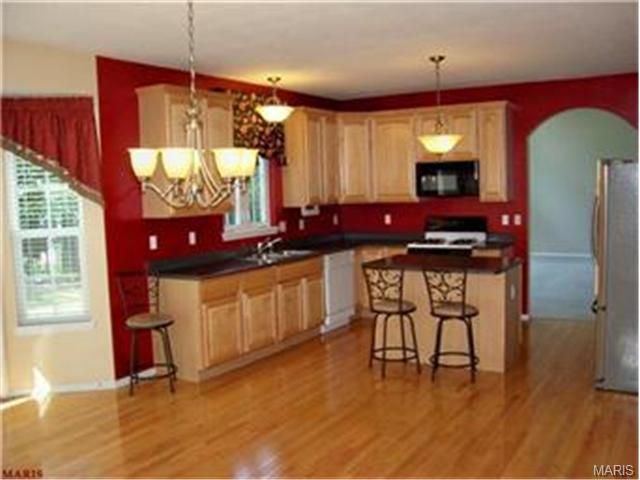 910 Bentley Park Cir, O'fallon, MO 63368 photo 5
