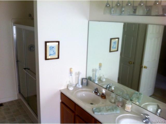 1585 Wainscott Dr, O'fallon, MO 63366 photo 24