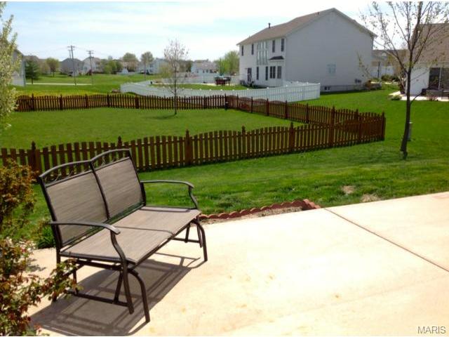 1585 Wainscott Dr, O'fallon, MO 63366 photo 33