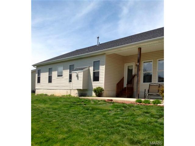 1585 Wainscott Dr, O'fallon, MO 63366 photo 34