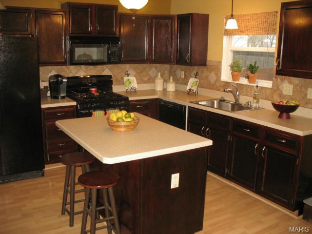 6401 Long Timber Dr, O'fallon, MO 63368 photo 7