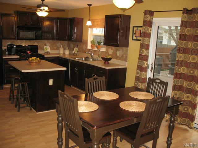 6401 Long Timber Dr, O'fallon, MO 63368 photo 5