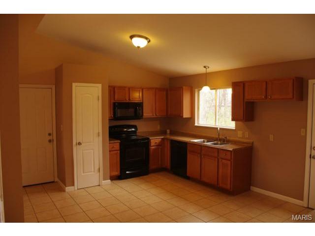 6 Windrose Ct, O'fallon, MO 63366 photo 8