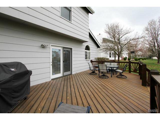 423 Arbor Glen Dr, Ballwin, MO 63021 photo 23