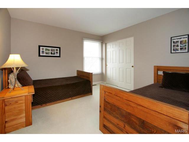 423 Arbor Glen Dr, Ballwin, MO 63021 photo 19