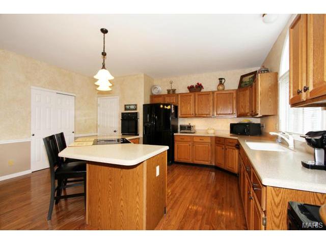 423 Arbor Glen Dr, Ballwin, MO 63021 photo 13