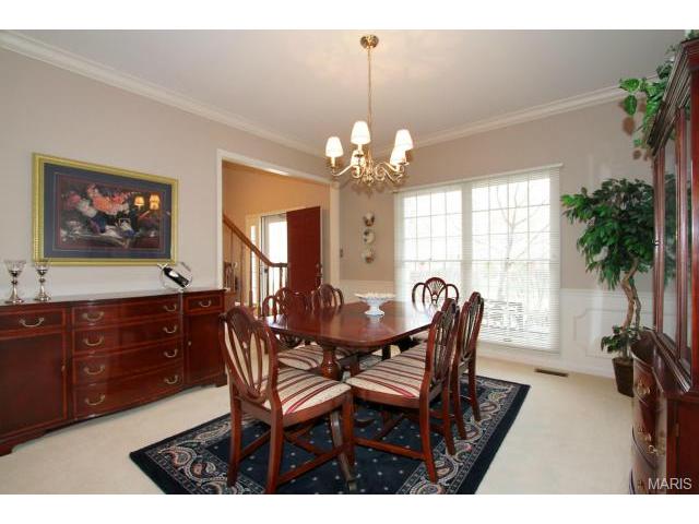 423 Arbor Glen Dr, Ballwin, MO 63021 photo 3