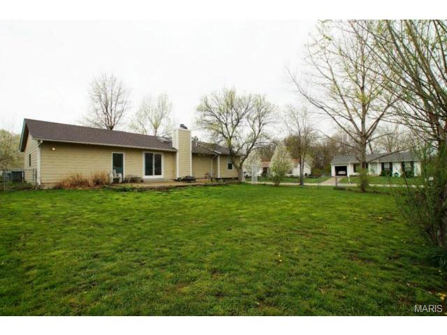 1373 Half Moon Dr, O'fallon, MO 63366 photo 23