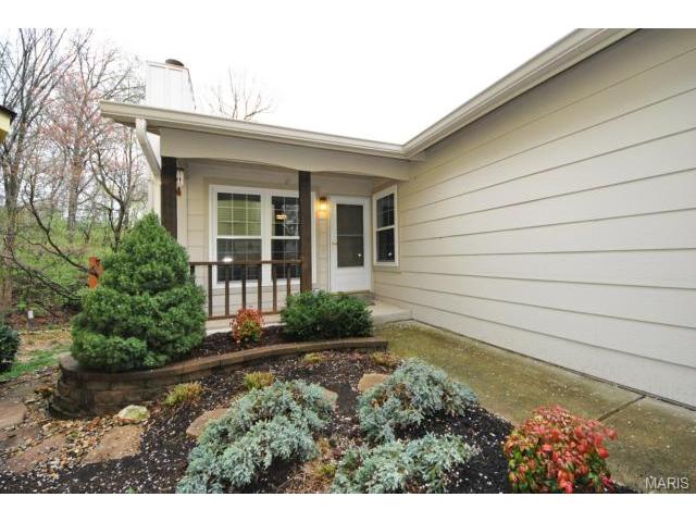 518 Spring Glen Dr, Ballwin, MO 63021 photo 1