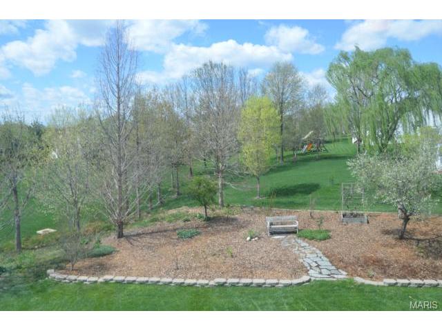 5578 Hennsley Cir, Weldon Spring, MO 63304 photo 88