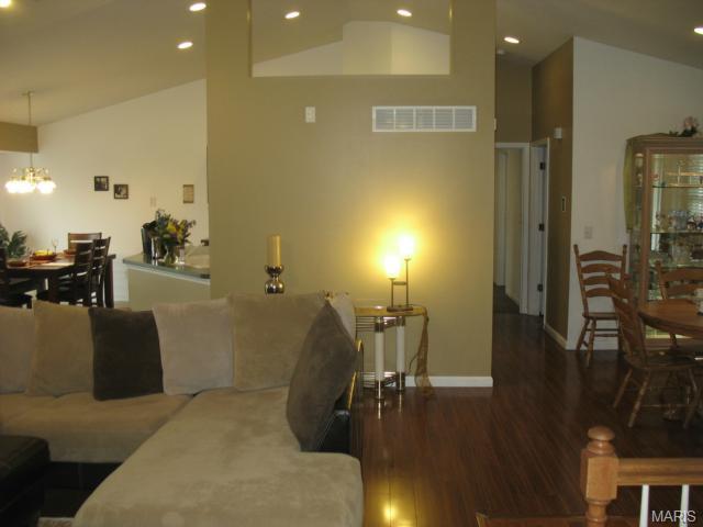 21 Dugout Ct, O'fallon, MO 63366 photo 15