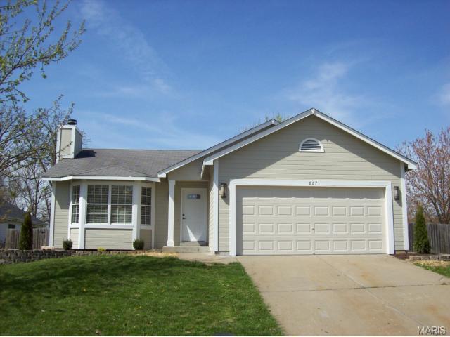 827 S Valleywind Ct, O'fallon, MO 63366 photo 1