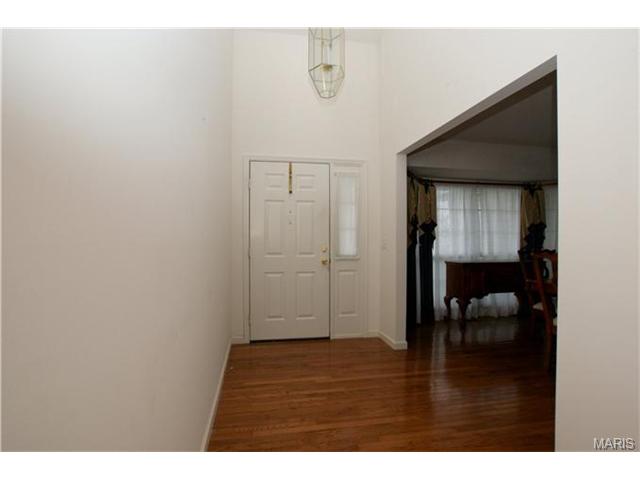1369 Sunburst, O'fallon, MO 63366 photo 2
