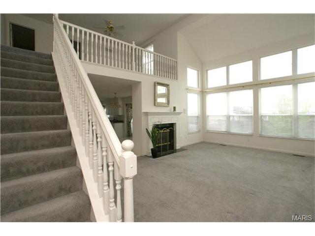 1369 Sunburst, O'fallon, MO 63366 photo 10