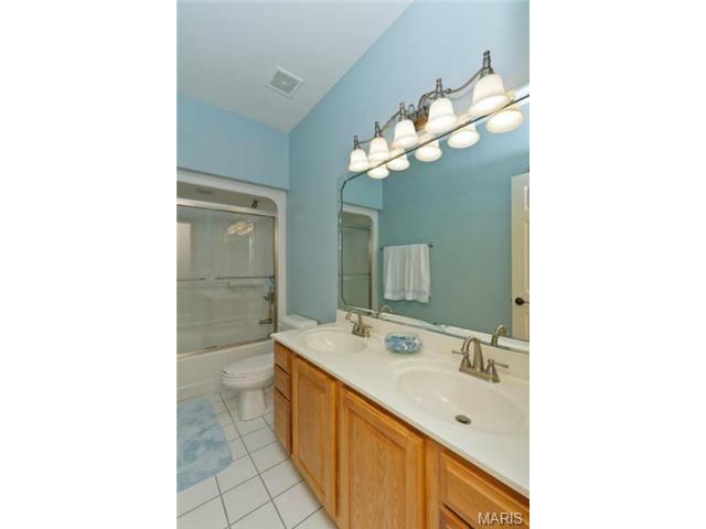 110 Plackemeier Dr, O'fallon, MO 63366 photo 94