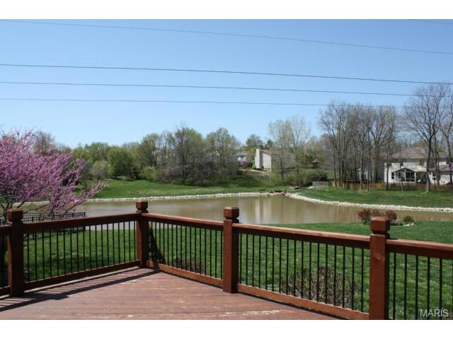 3 Sleighride Ct, O'fallon, MO 63368 photo 2