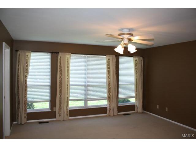 3 Sleighride Ct, O'fallon, MO 63368 photo 5
