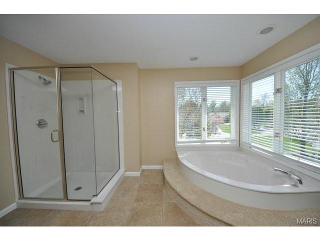 107 Glendalough Ln, Weldon Spring, MO 63304 photo 18