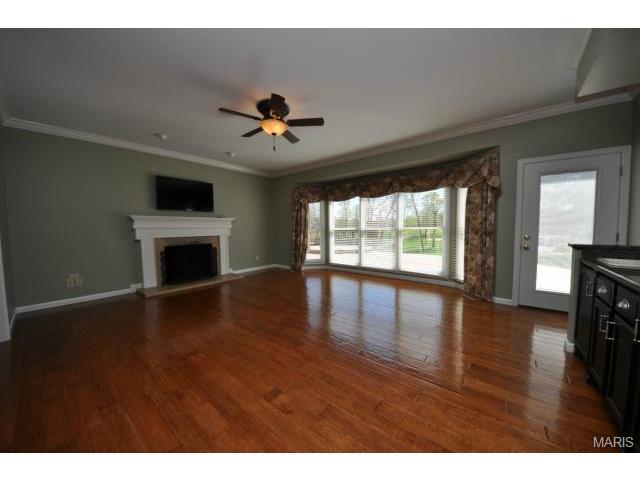 107 Glendalough Ln, Weldon Spring, MO 63304 photo 5