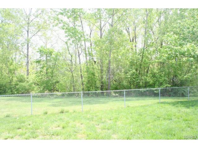 890 S Whispering Brk, O'fallon, MO 63366 photo 18