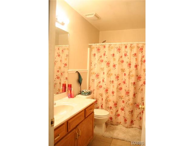 890 S Whispering Brk, O'fallon, MO 63366 photo 6