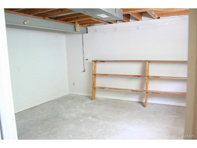 890 S Whispering Brk, O'fallon, MO 63366 photo 15