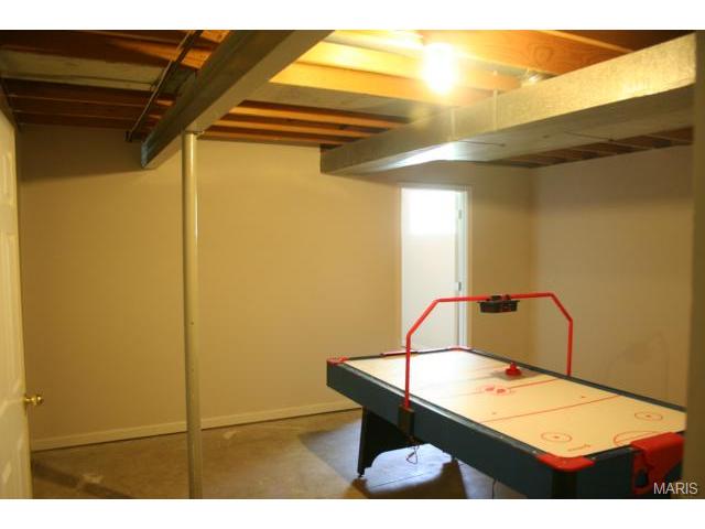 890 S Whispering Brk, O'fallon, MO 63366 photo 14