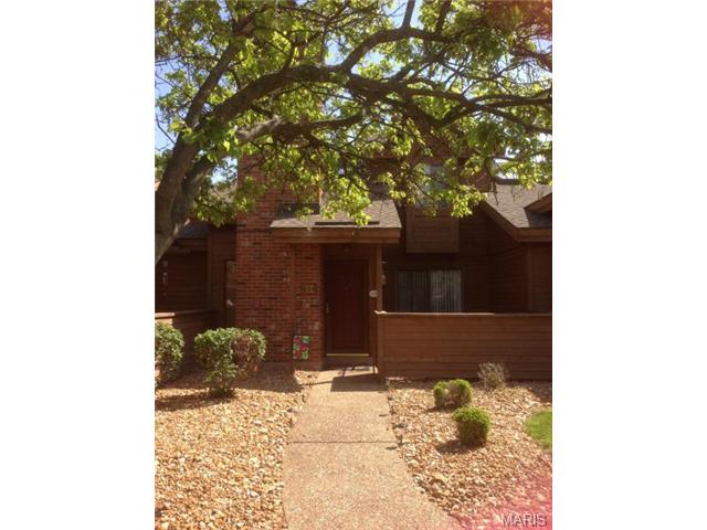 604 Kipling Way, Weldon Spring, MO 63304 photo 1