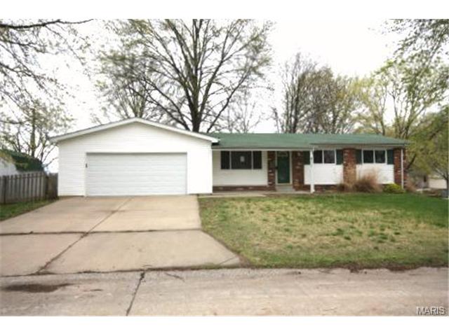 811 Larkspur Ln, O'fallon, MO 63366 photo 1