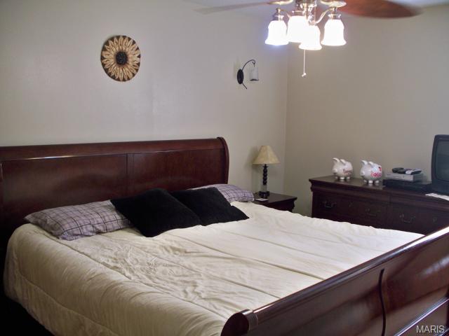 2419 Amarillo Dr, O'fallon, MO 63368 photo 13
