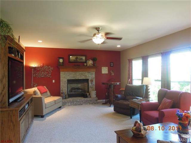 1815 Heather Glen Ct, O'fallon, MO 63367 photo 7