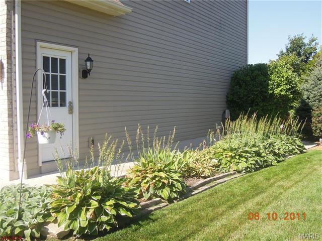 1815 Heather Glen Ct, O'fallon, MO 63367 photo 3