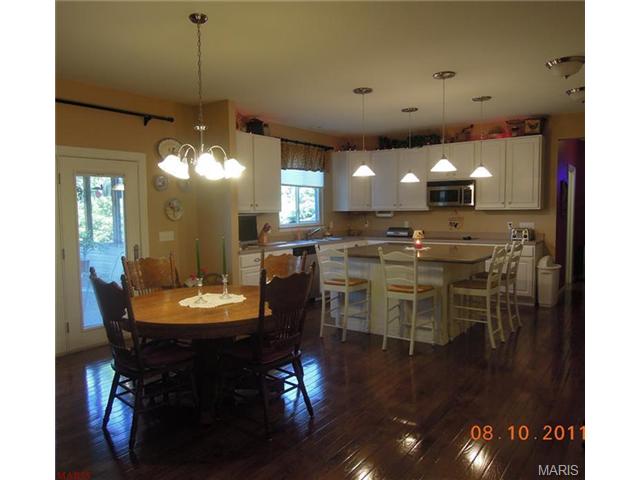1815 Heather Glen Ct, O'fallon, MO 63367 photo 9