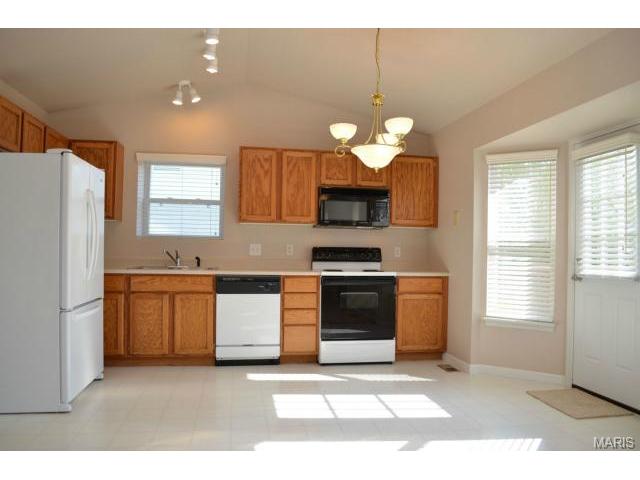 7559 Cinnamon Teal Dr, O'fallon, MO 63368 photo 8