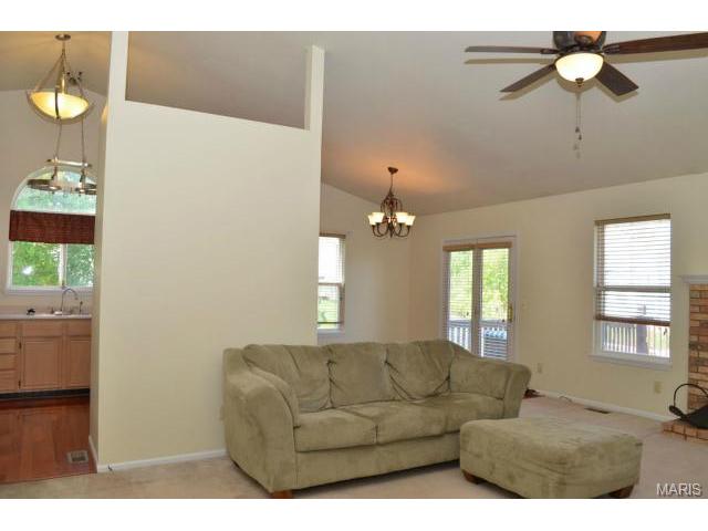 15 Old Glory Ct, O'fallon, MO 63366 photo 11