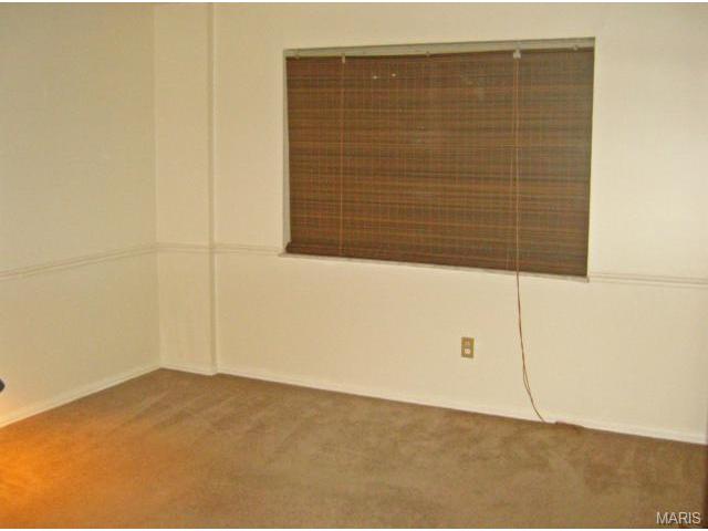 956 Chestnut Ridge Rd, Ballwin, MO 63021 photo 15