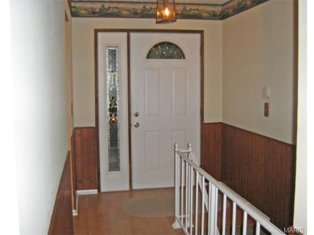 956 Chestnut Ridge Rd, Ballwin, MO 63021 photo 3