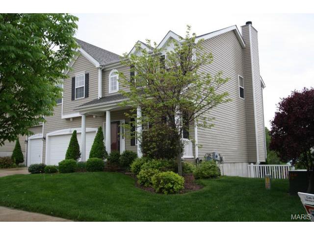 133 Preston Cir, O'fallon, MO 63368 photo 1
