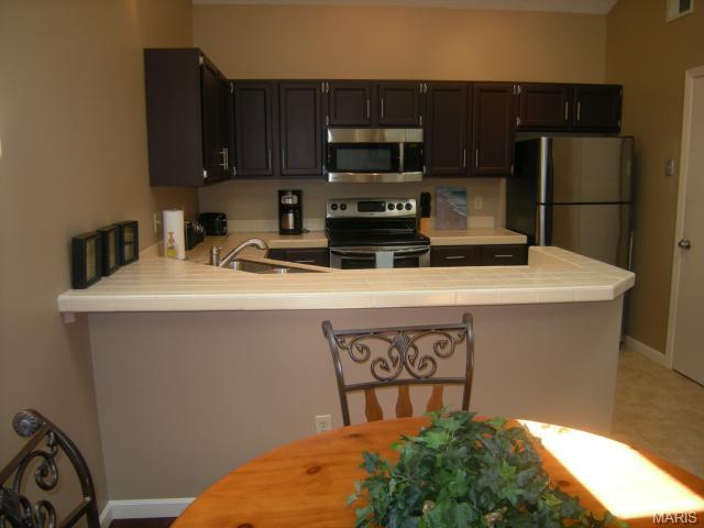 14 Hemingway Ct, Weldon Spring, MO 63304 photo 8
