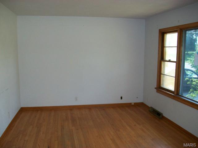 441 Vine St, O'fallon, MO 63366 photo 4