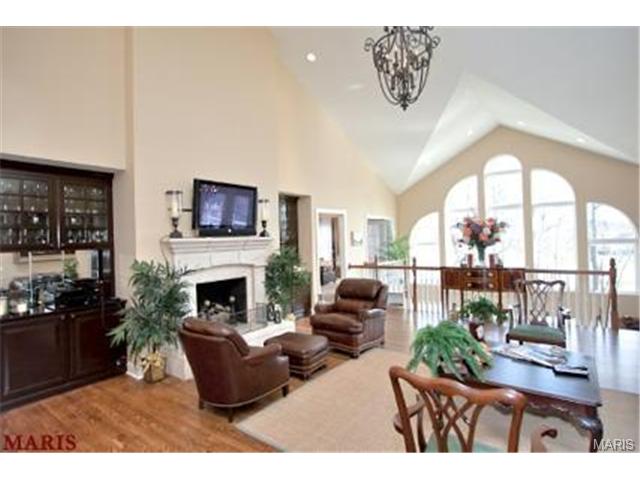 973 Whitmoor Dr, Weldon Spring, MO 63304 photo 6