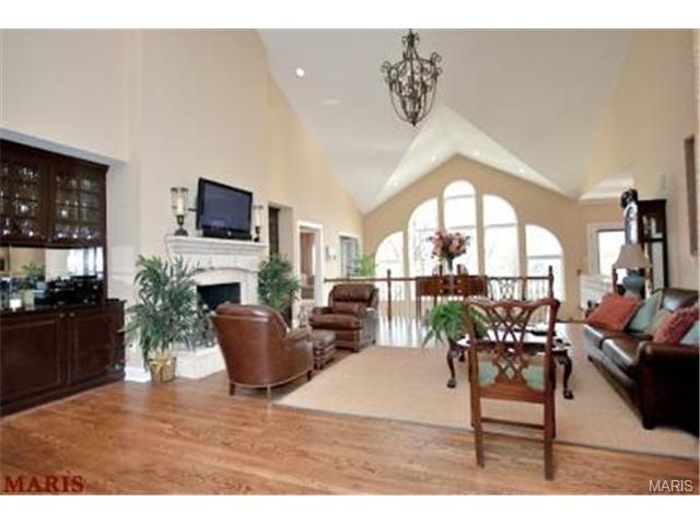 973 Whitmoor Dr, Weldon Spring, MO 63304 photo 5