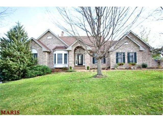 973 Whitmoor Dr, Weldon Spring, MO 63304 photo 1